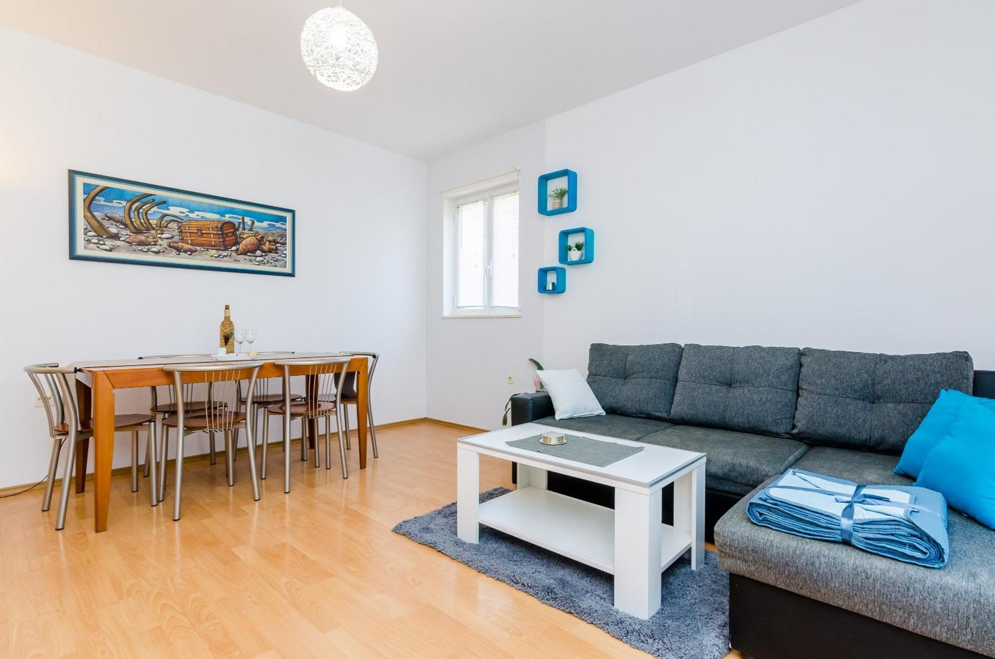 Apartma Antej *